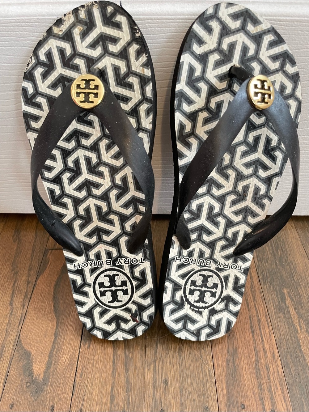 Tory Burch Black and White Logo Pattern Flip Sandals, women’s size 5